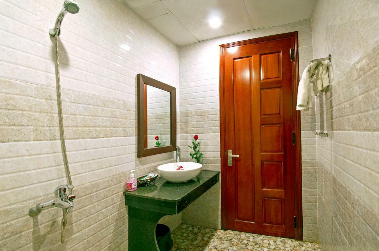 Basil Homestay Hội An Buitenkant foto